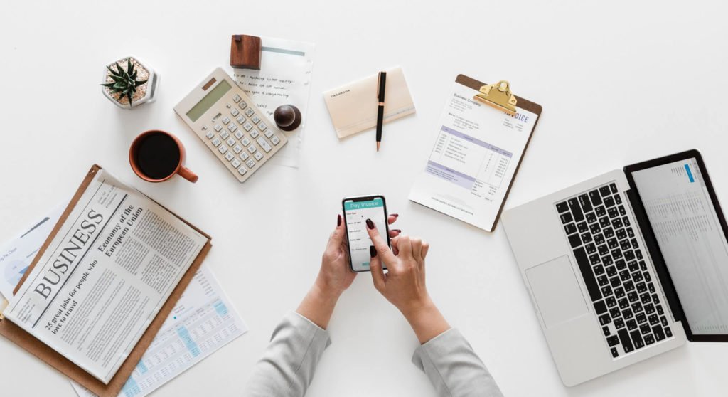 Tout savoir sur le changement de statut artisan en micro entreprise sur le blog de RH Mobilité, cabinet conseil en Ressources Humaines à Daoulas près de Brest.