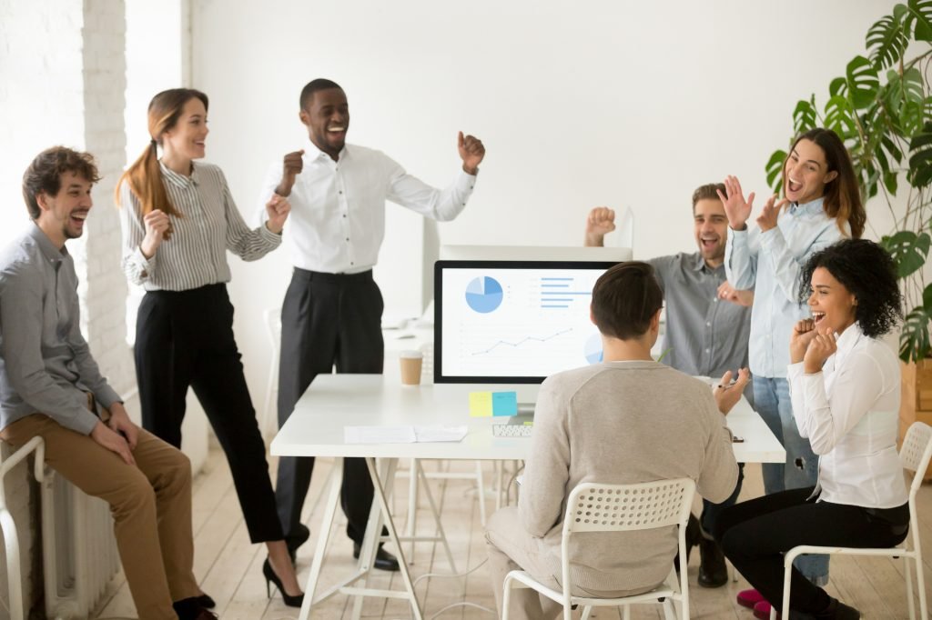 Améliorer la performance grâce au climat de travail libératoire : article par RH Mobilité, cabinet conseil en ressources humaines à Guipavas et Daoulas